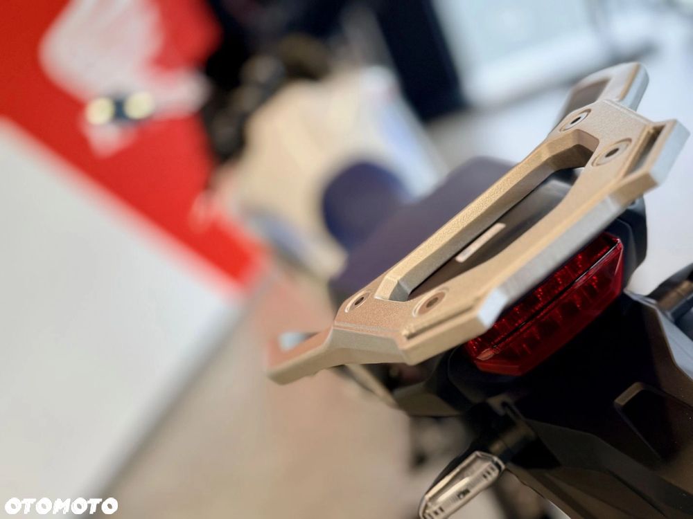 Honda XL - 11