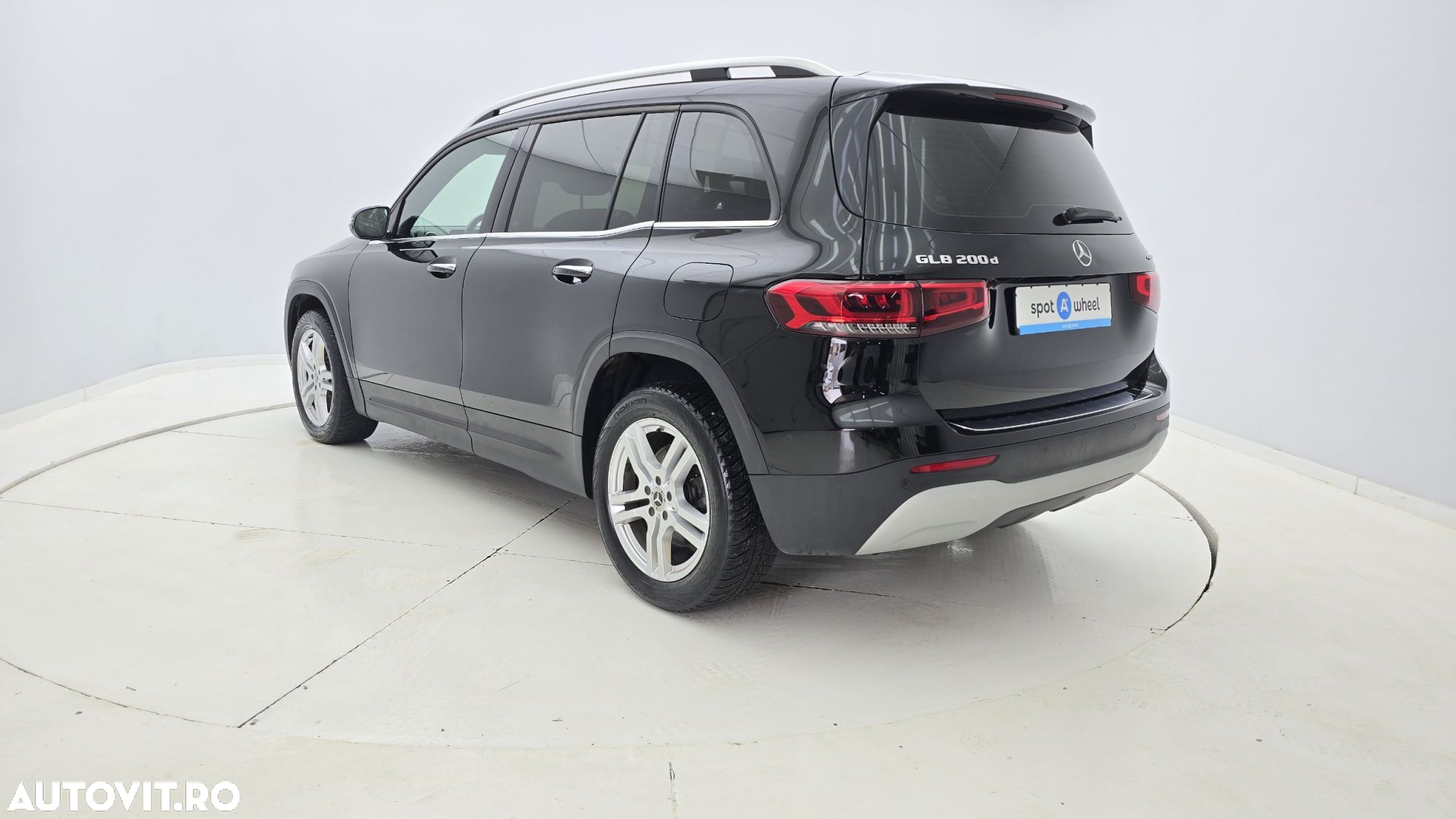 Mercedes-Benz GLB 200 d 4MATIC Aut. - 8