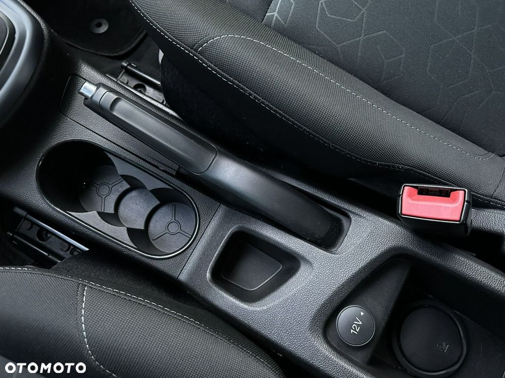Ford B-MAX - 28