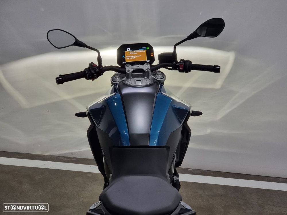 BMW F 900 R 900R - 9