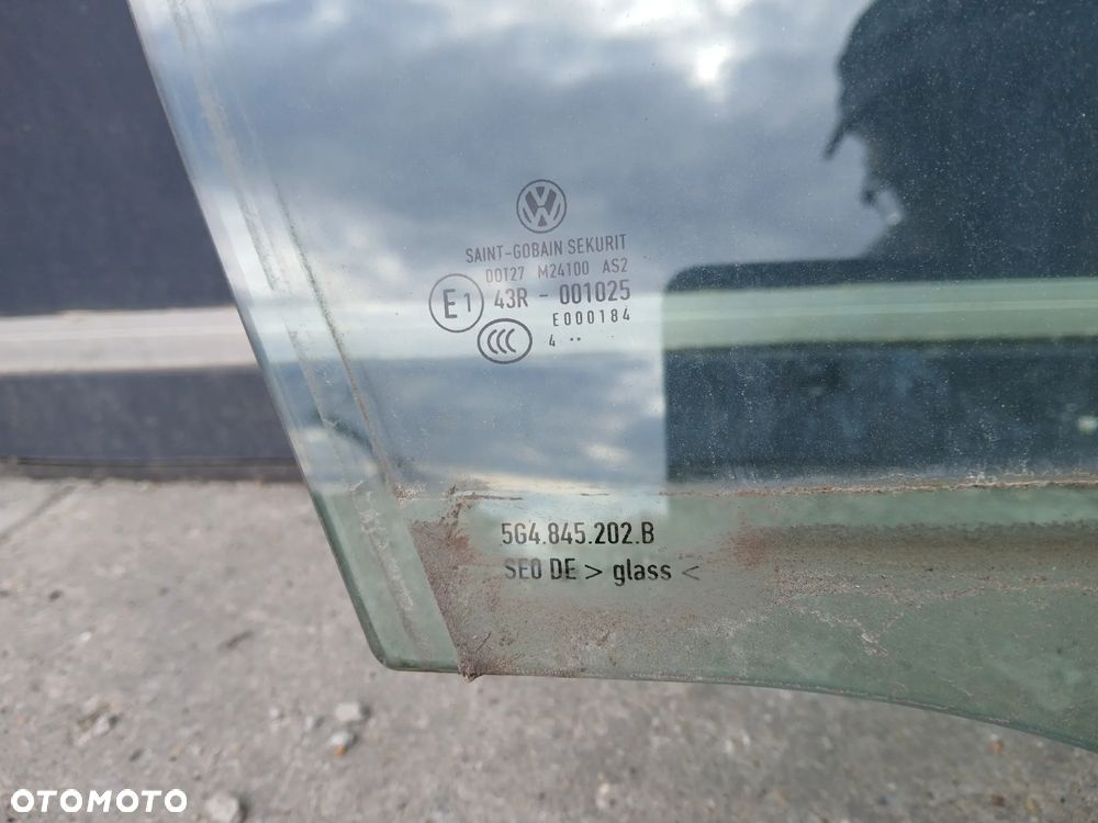 Szyba Boczna Drzwi Prawa Przód Przednia Golf 7 VII 5-Drzwi -14r - 5