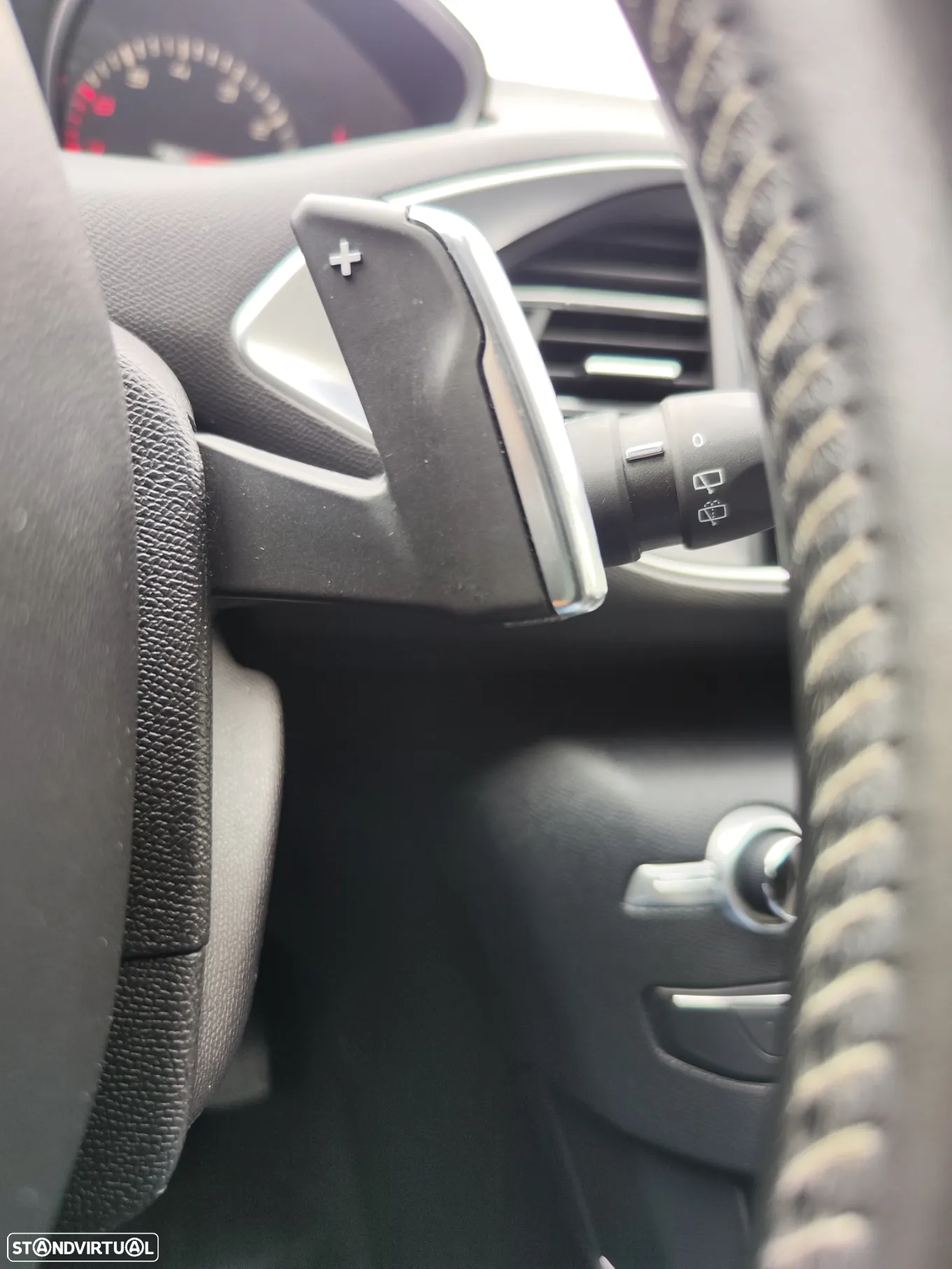 Peugeot 308 SW 1.2 PureTech Allure Full LED EAT8 - 27