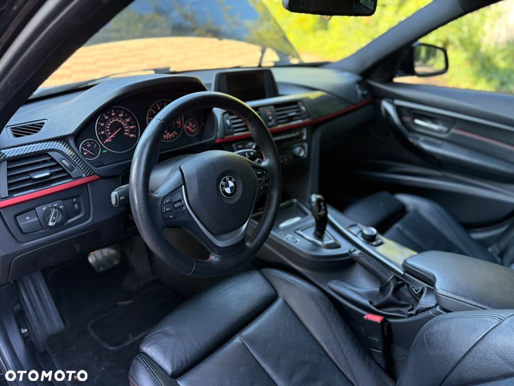 BMW Seria 3 335i Sport Line - 5