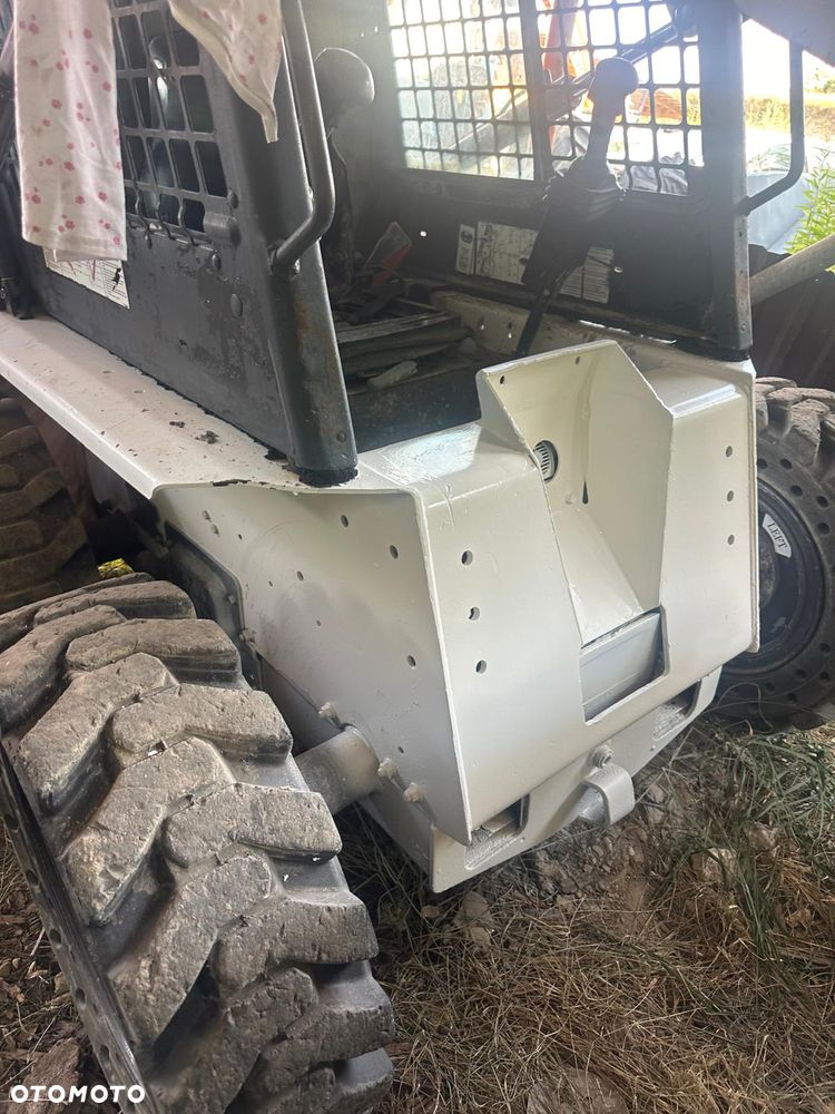 Bobcat Miniładowarka BOBCAT S130 4x4 - 3