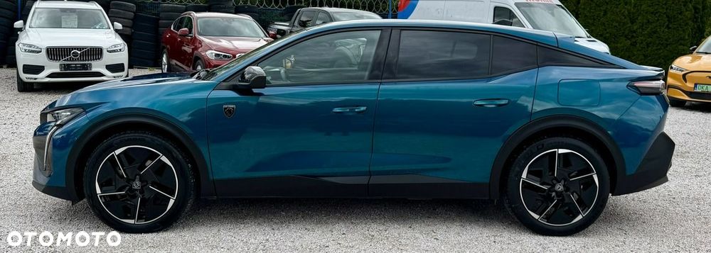 Peugeot 408 1.6 Plug-In Hybrid 225 GT EAT8 - 8