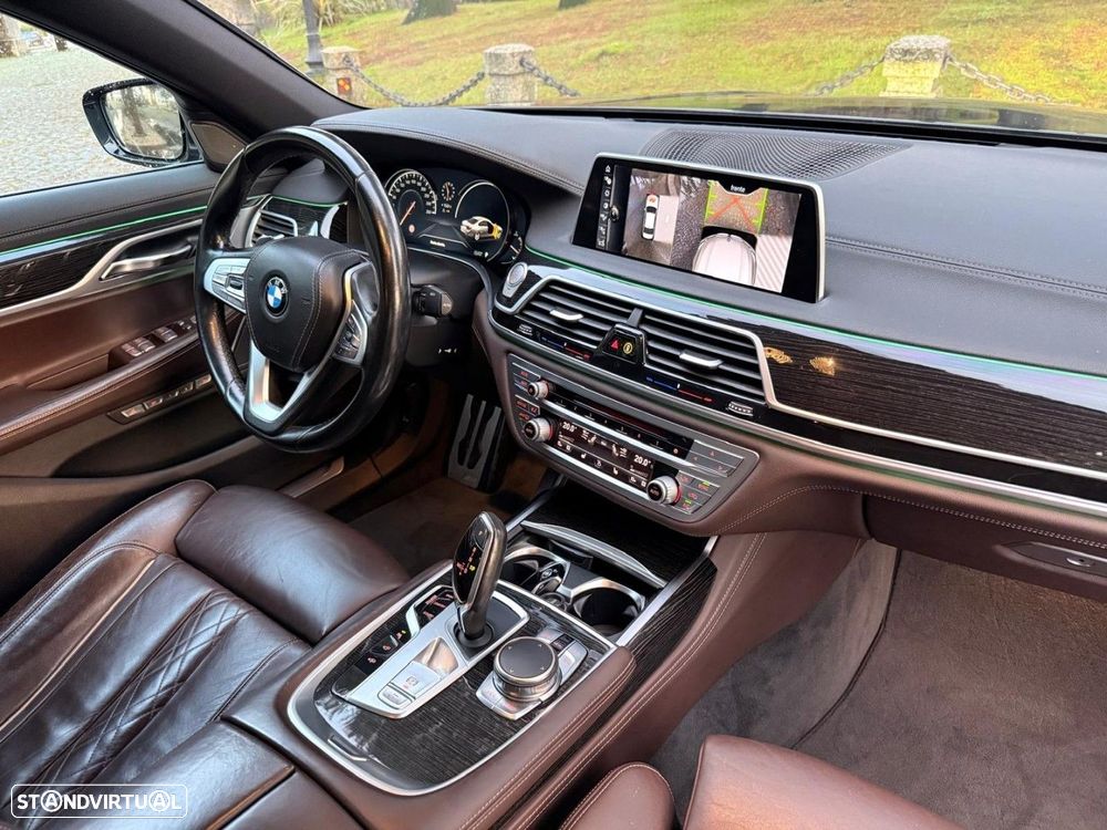 BMW 730 d Pack M Auto - 42