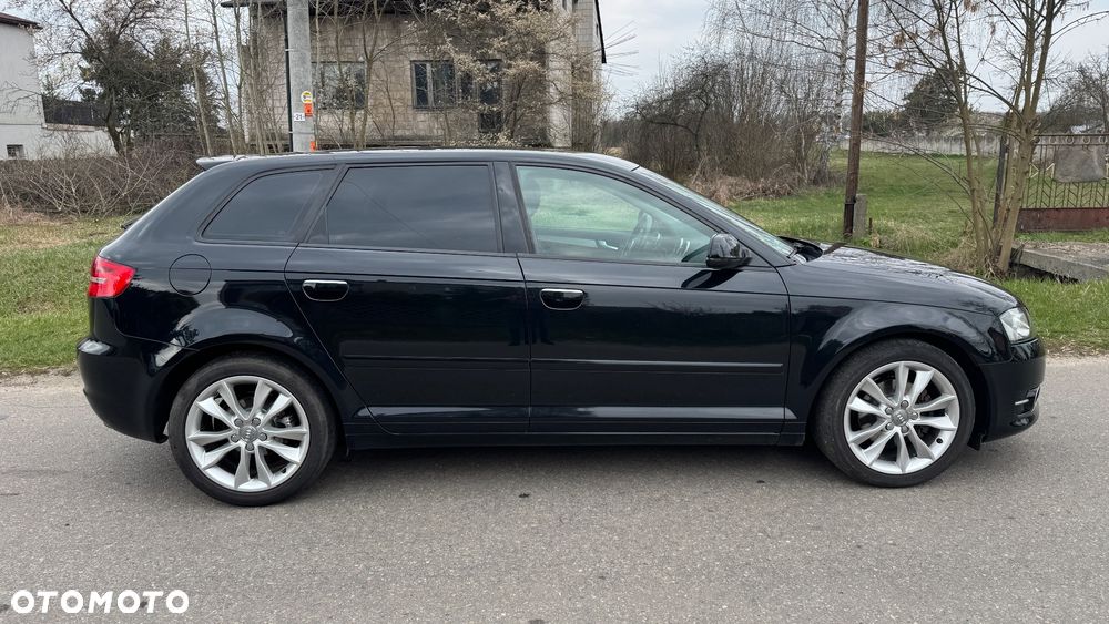 Audi A3 Sportback 2.0 TDI DPF Ambition - 9