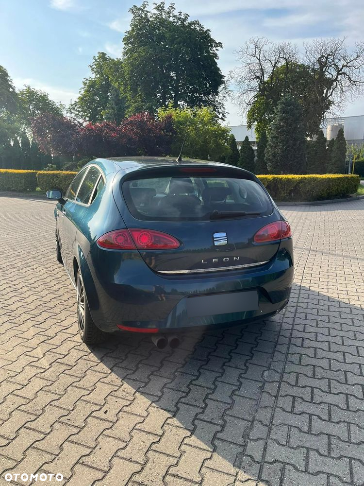 Seat Leon 2.0 T FSI Stylance - 3