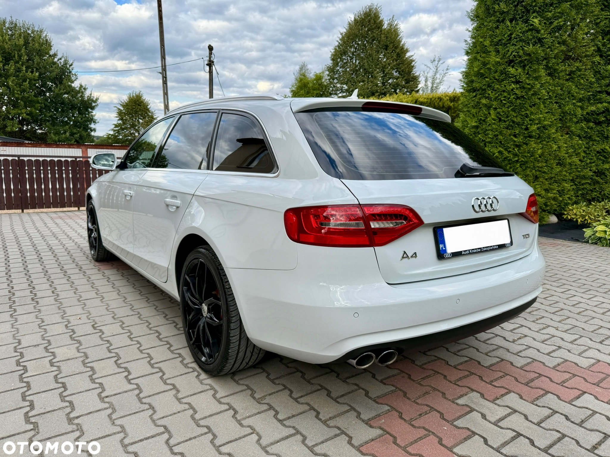 Audi A4 Avant 2.0 TDI - 4