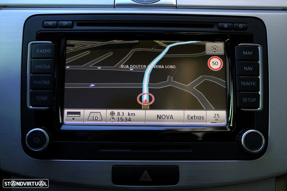 VW Passat Alltrack 2.0 TDI 4Motion DSG BlueMotion Tec - 40