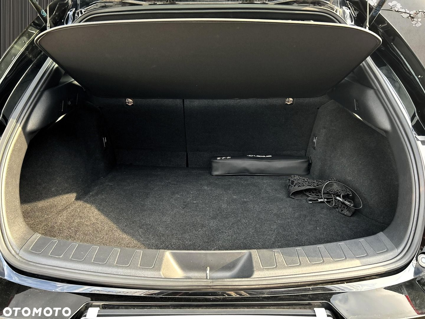 Lexus UX 200 GPF Pure 2WD - 21
