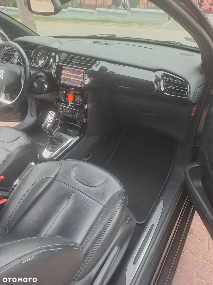 Citroën DS3 1.6 THP SportChic - 11