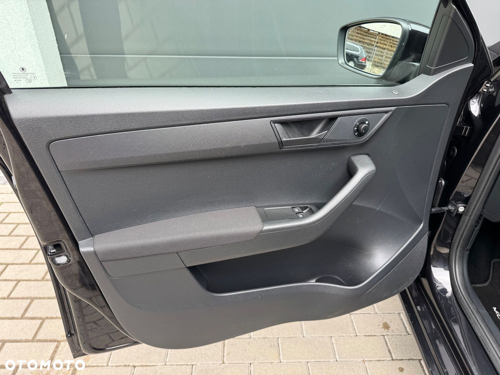 Skoda Fabia 1.0 MPI Clever - 21