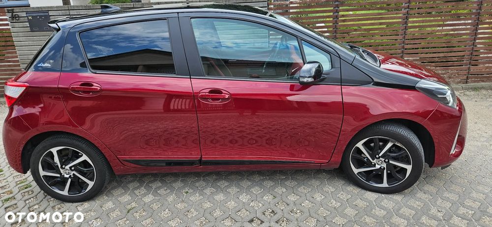 Toyota Yaris 1.5 Selection - 2