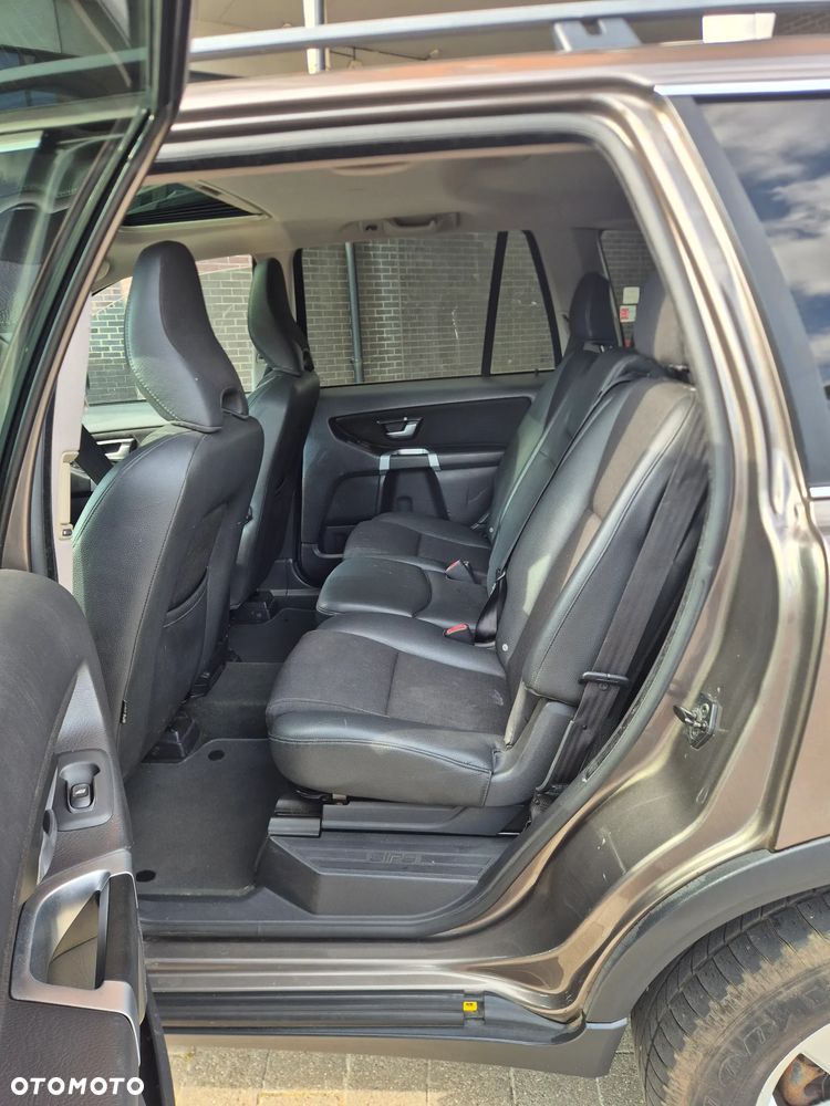 Volvo XC 90 D5 Momentum - 22
