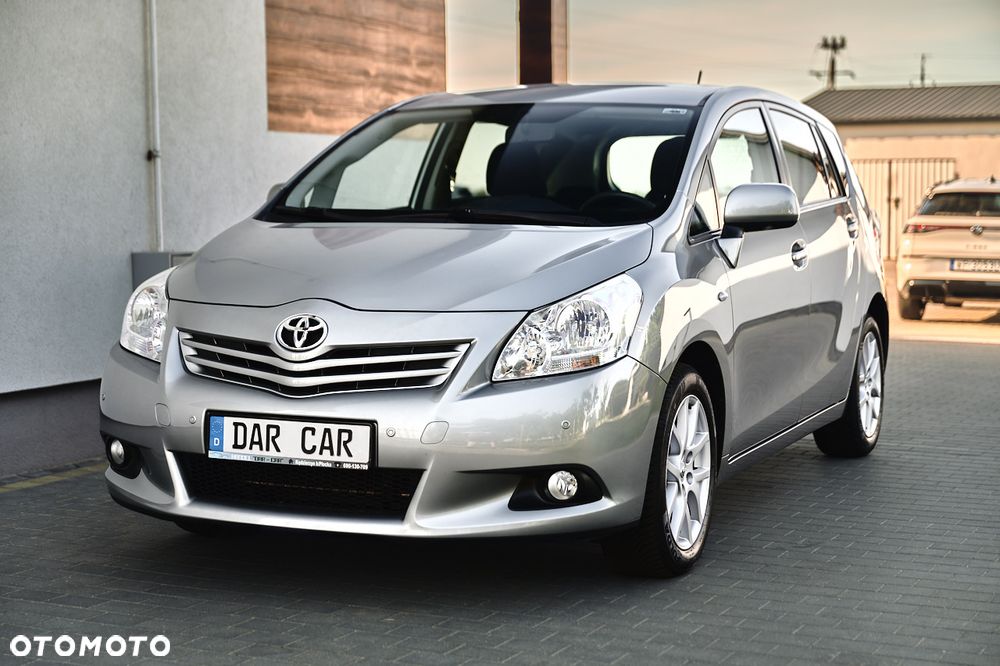 Toyota Verso 1.8 7-Sitzer Skyview Edition - 39