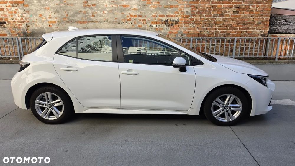 Toyota Corolla - 10