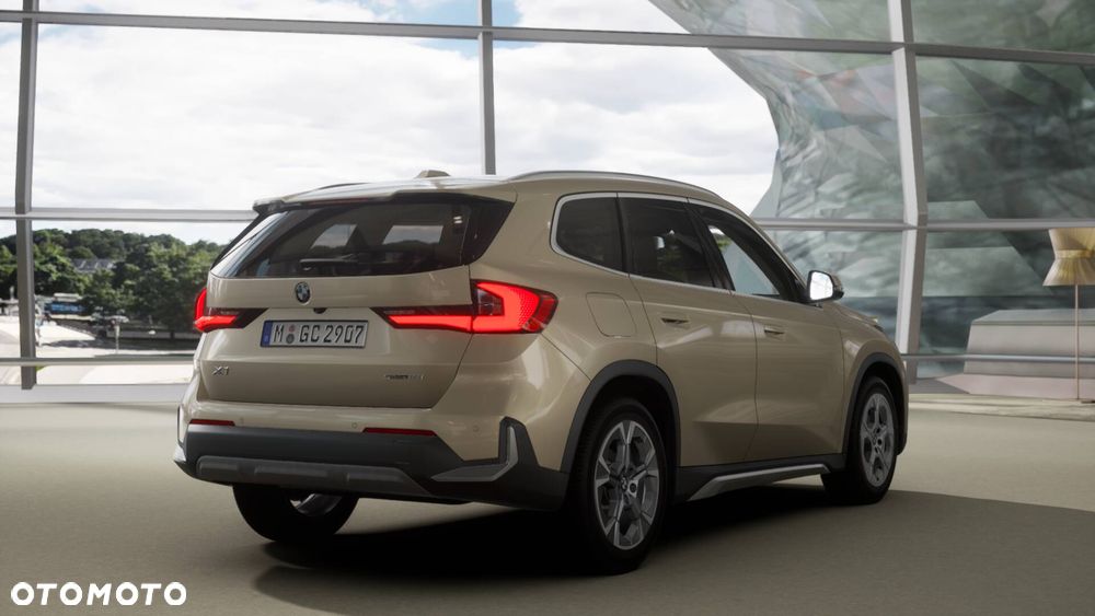 BMW X1 sDrive18i xLine sport - 7