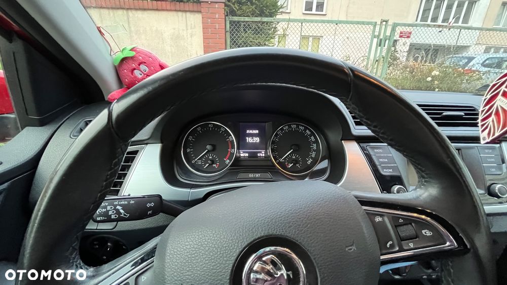 Skoda Fabia 1.0 Ambition - 16