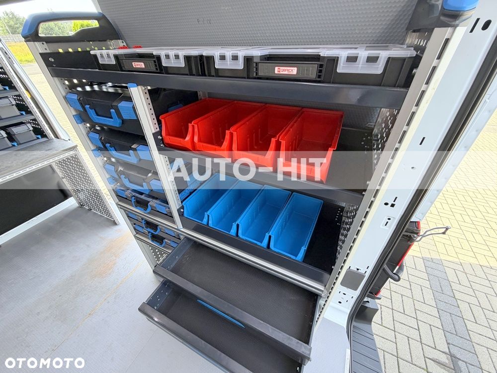 Ford Transit - 19