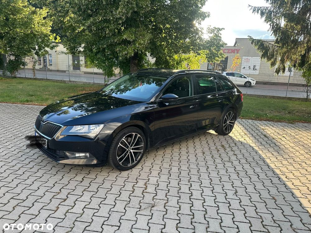 Skoda Superb 2.0 TDI Active DSG - 14