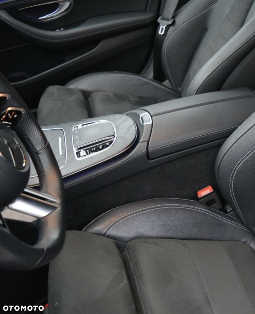 Mercedes-Benz Klasa E 220 d 4-Matic AMG - 16
