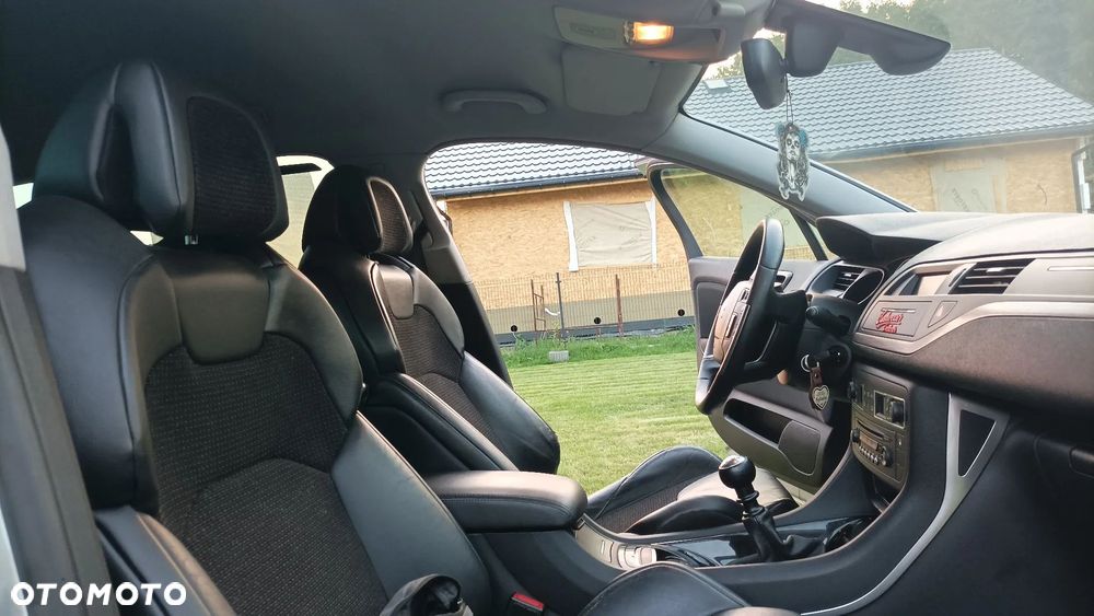 Citroën C5 2.0 HDi Exclusive - 18