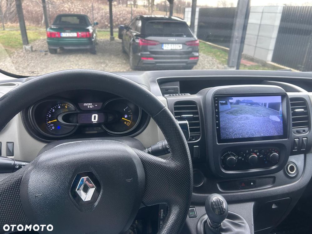 Renault Trafic - 9