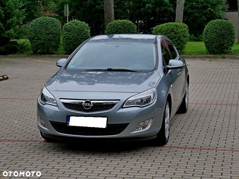 Opel Astra 1.4 Turbo Design Edition - 2