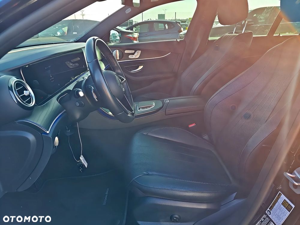 Mercedes-Benz Klasa E 350 9G-TRONIC AMG Line - 7