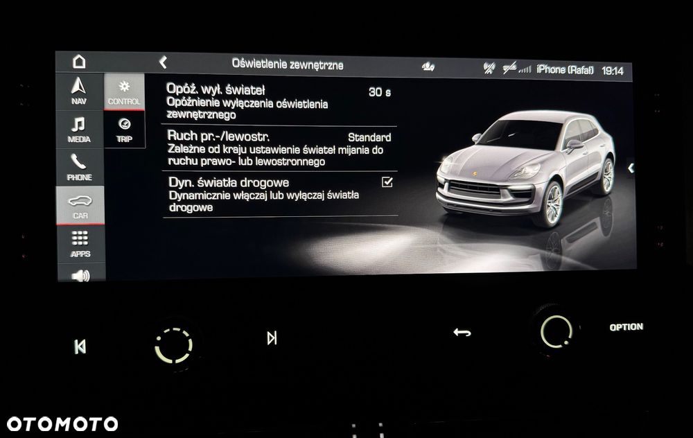 Porsche Macan T - 38