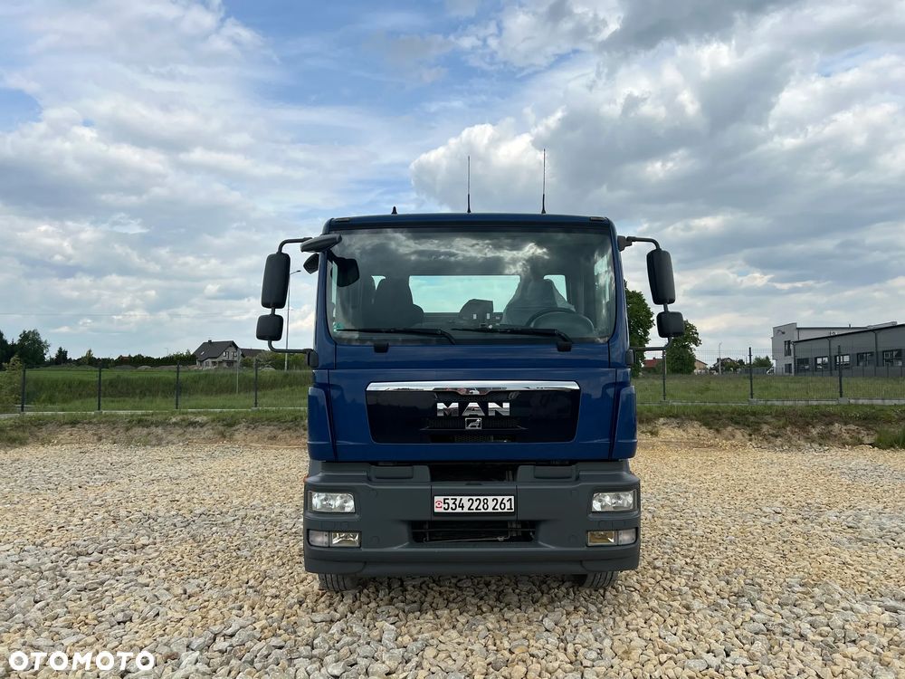 MAN TGM - 8
