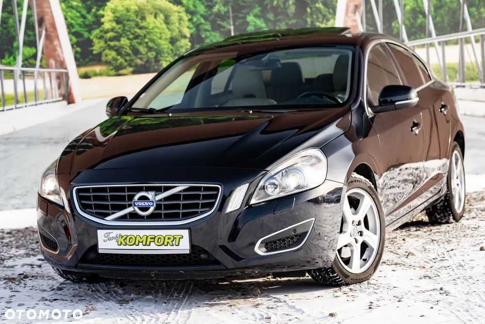 Volvo S60 - 1
