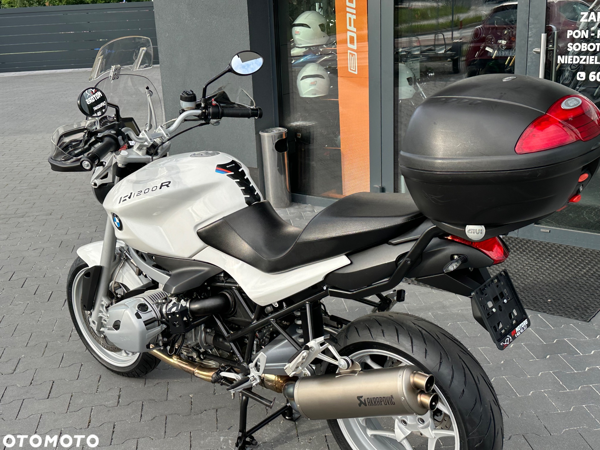 BMW R - 28