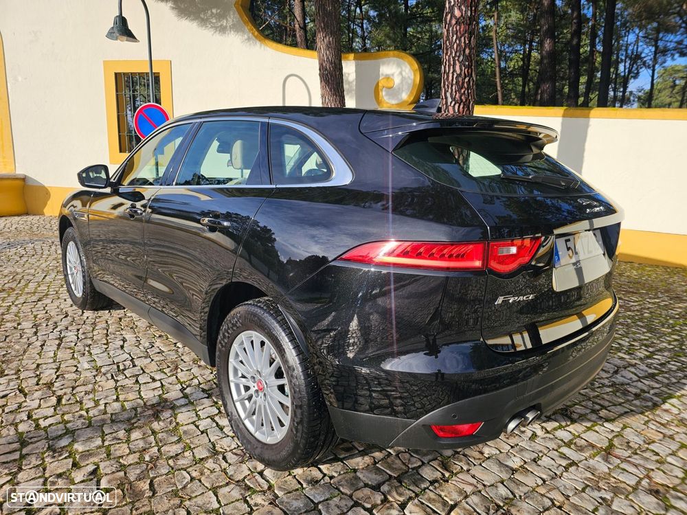 Jaguar F-Pace 2.0 i4D Prestige Aut. - 7