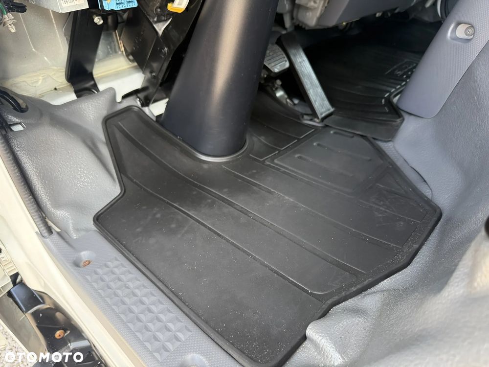 Isuzu P7,5 - 13