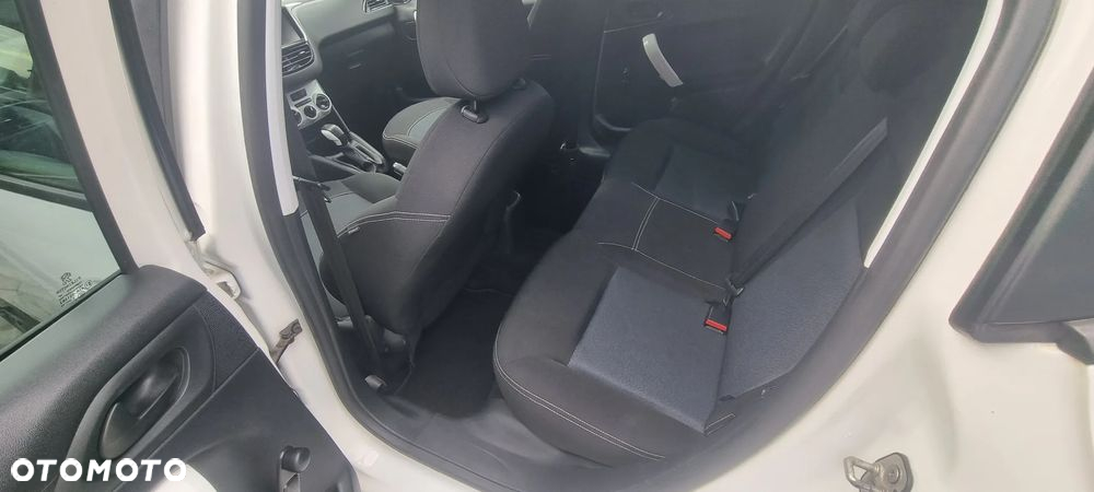 Peugeot 208 1.6 BlueHDi Active - 13
