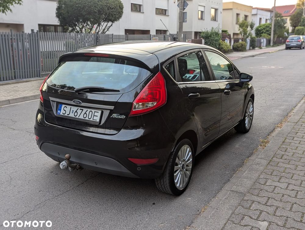 Ford Fiesta 1.4 Ghia EU5 - 4