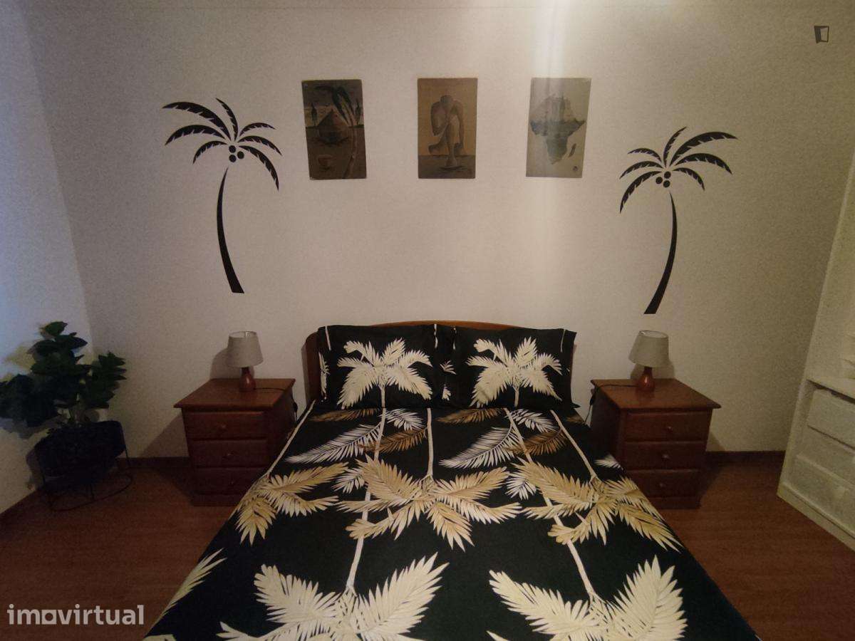 Apartamento com 2 quartos - localizado em Setubal - Grande imagem: 4/46