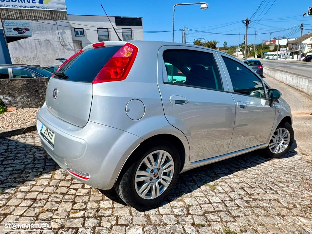 Fiat Punto 1.2 Young II S&S - 4