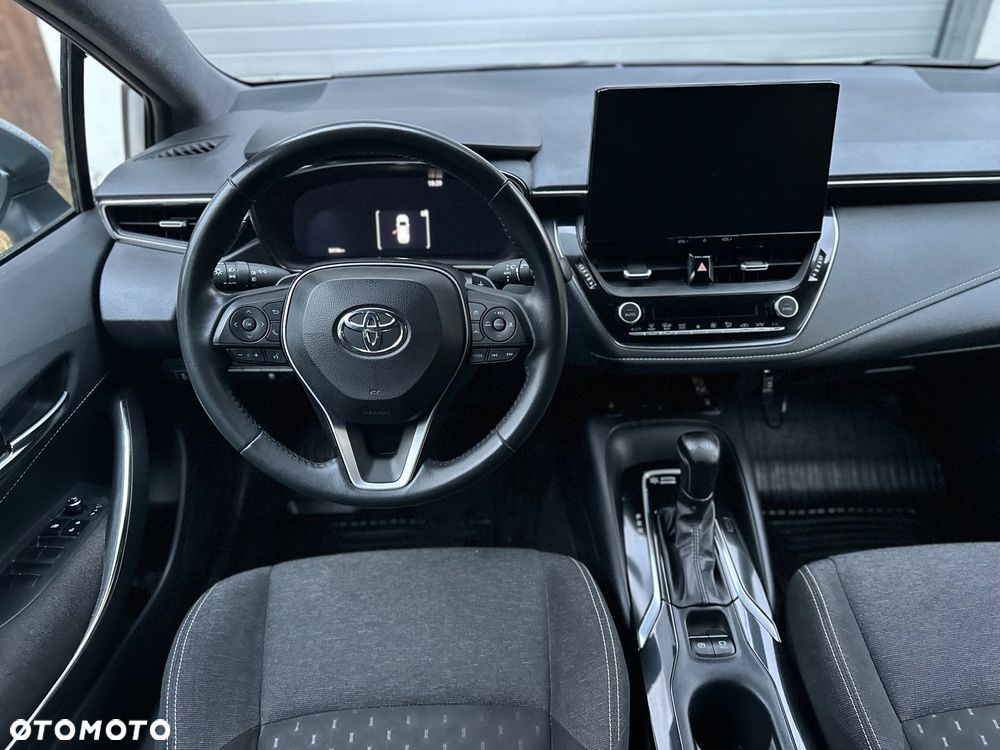 Toyota Corolla 2.0 Hybrid Comfort - 12