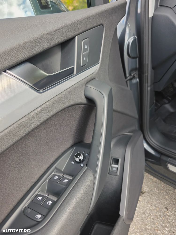 Audi Q5 2.0 40 TDI quattro S tronic Design - 13