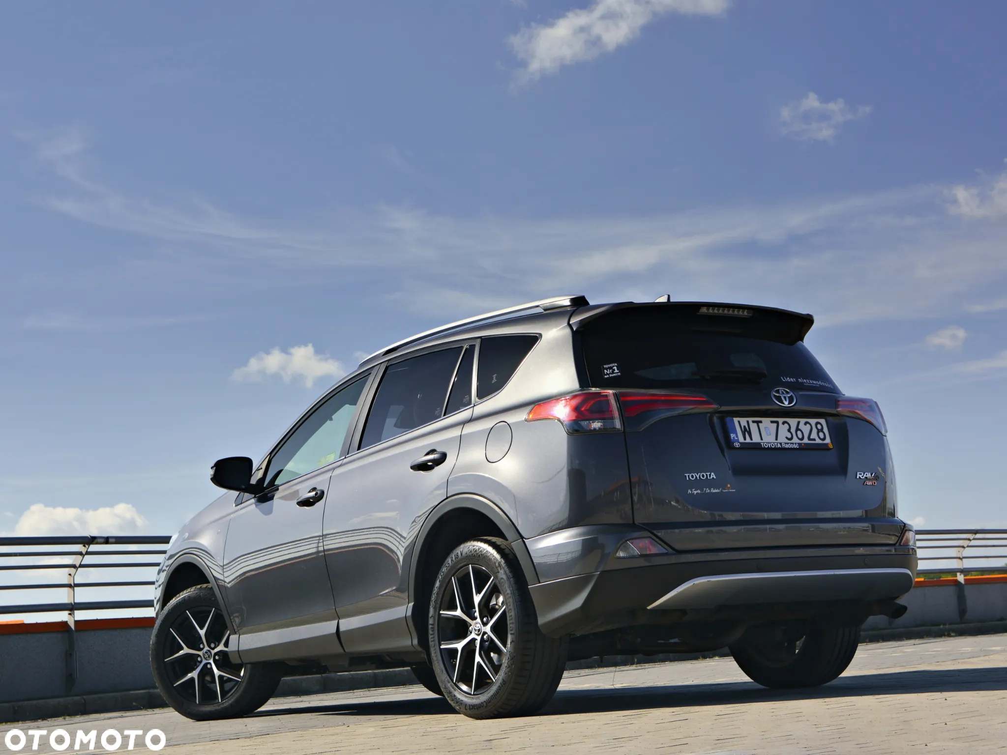 Toyota RAV4 - 7