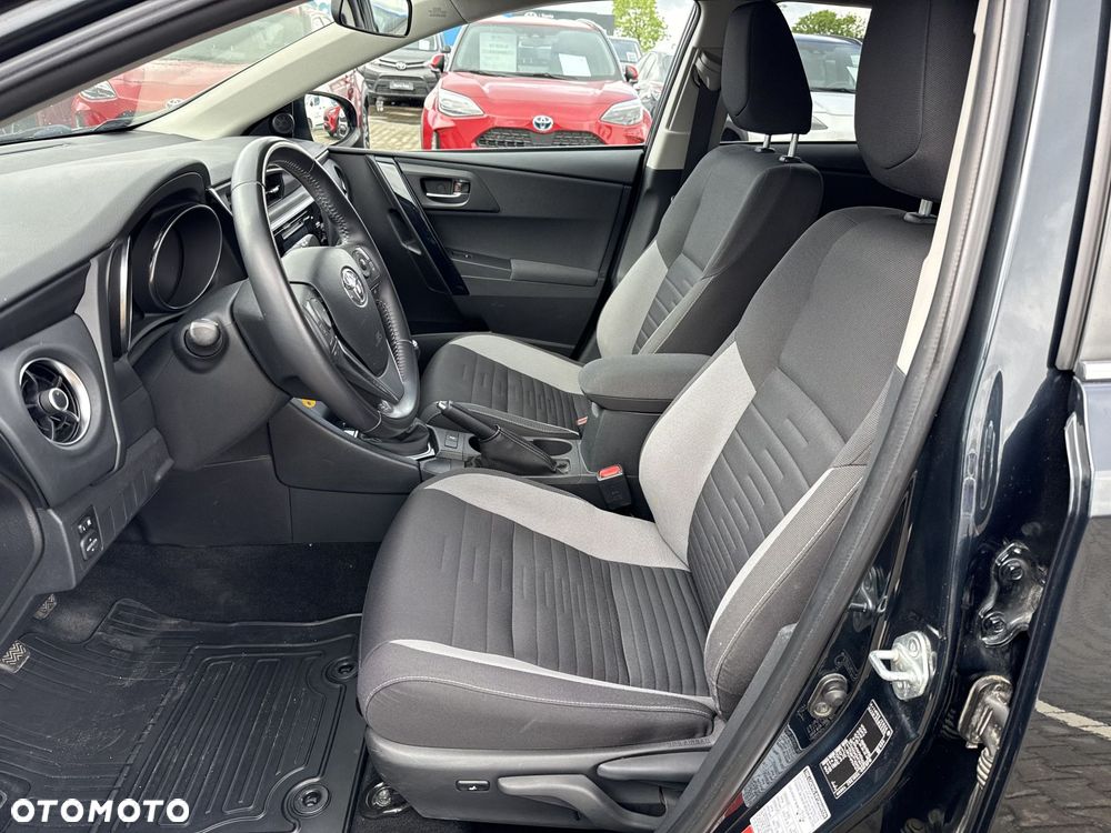 Toyota Auris 1.6 Comfort - 12