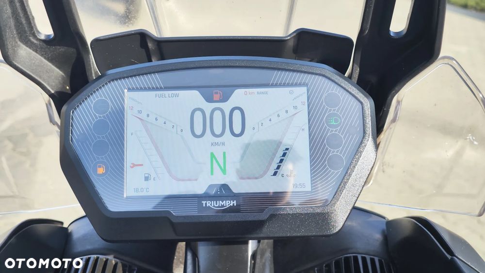 Triumph Tiger - 25