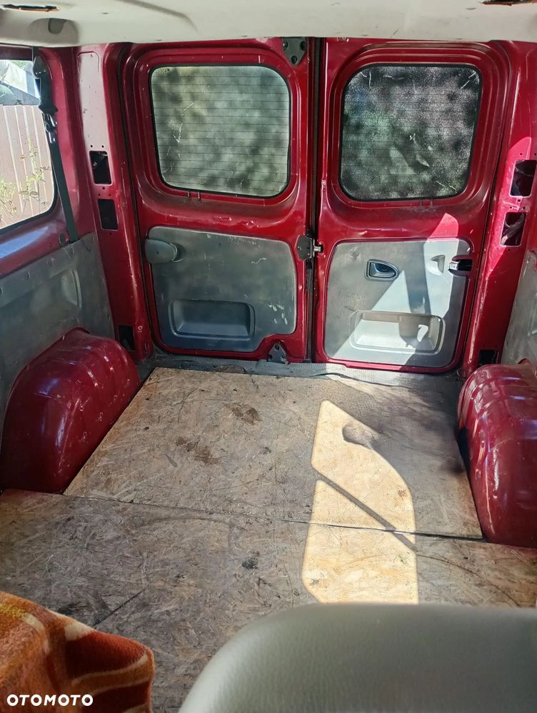 Renault Trafic L1H1 Passenger Lux - 11