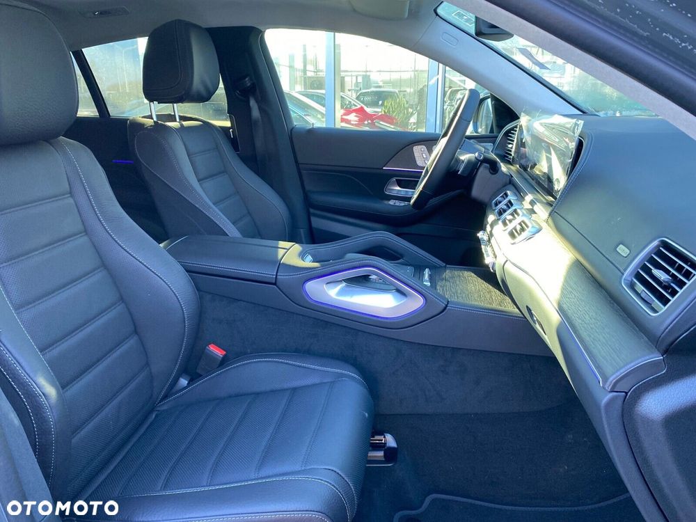 Mercedes-Benz GLE - 22