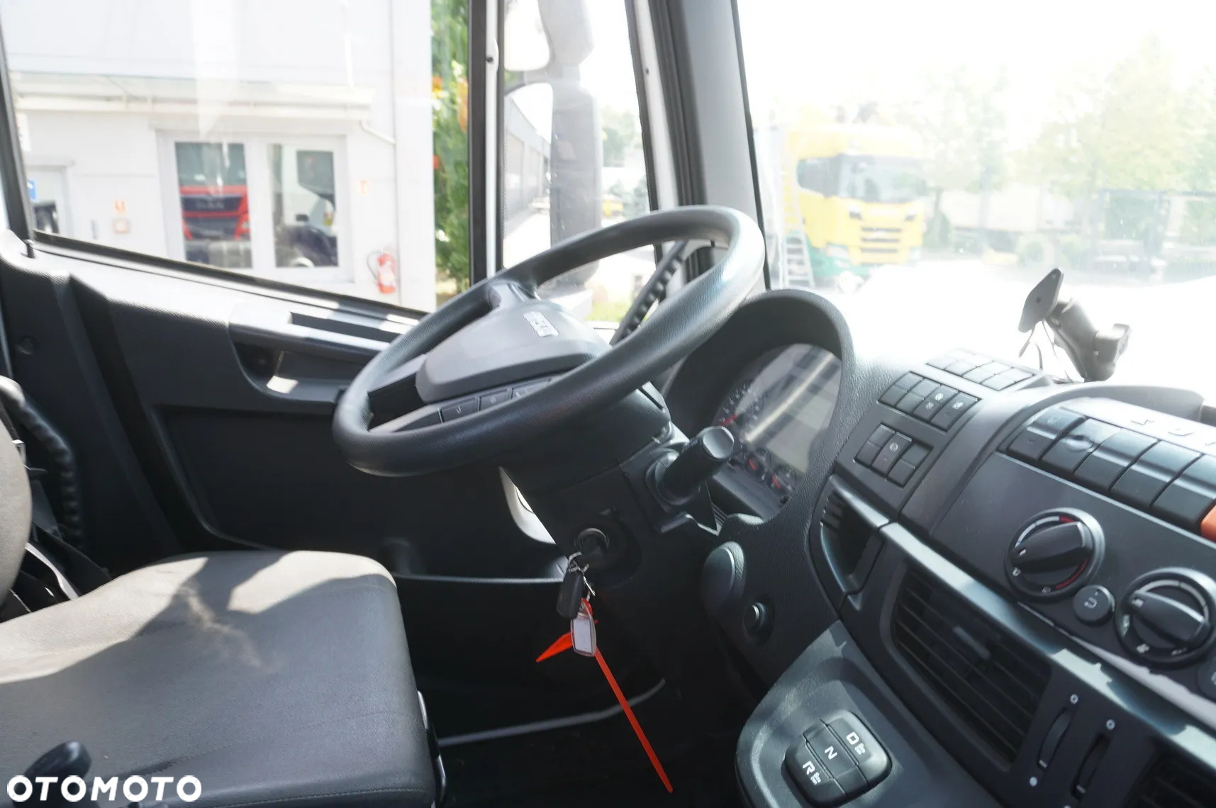 Iveco Eurocargo 160-210 / Rama do zabudowy 6m / 75 tys. km!!! / blok. mostu - 24