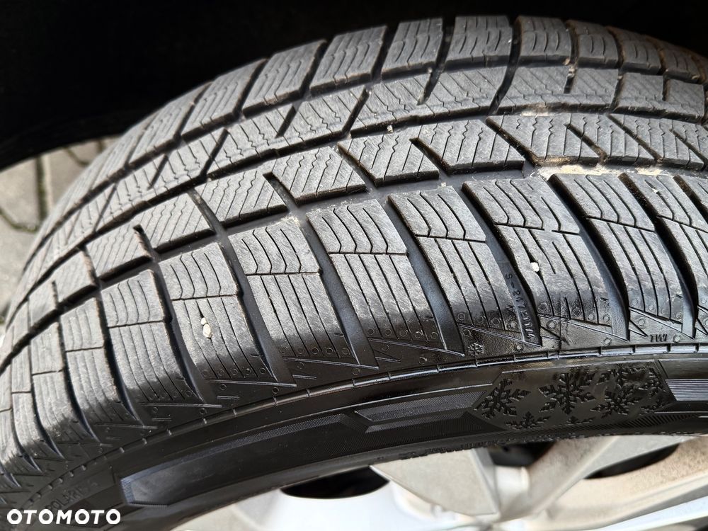 Hyundai Tucson ver-1-6-gdi-bluedrive-go-2wd - 35