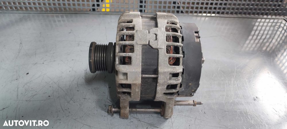 Alternator volkswagen vw touran 2 cod motor DFE cod 03L903023M - 1